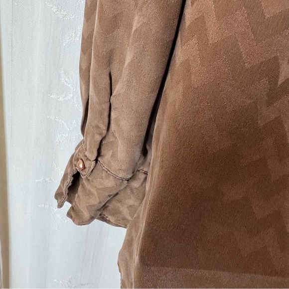 Vintage Tahari Silk Blouse - Picture 6 of 10